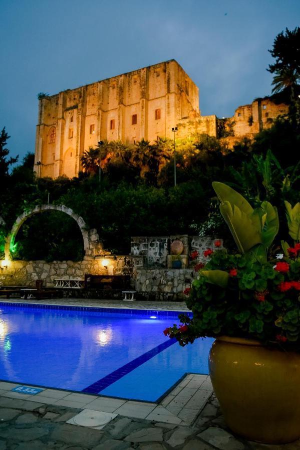 Bellapais Gardens Hostel Exterior photo