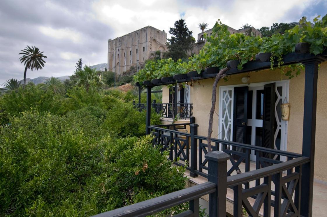 Bellapais Gardens Hostel Exterior photo