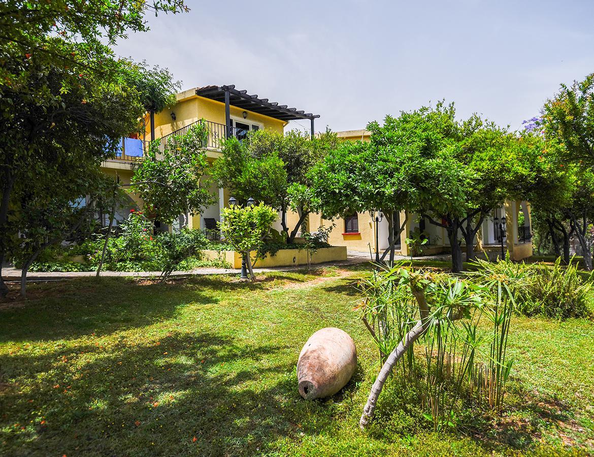 Bellapais Gardens Hostel Exterior photo